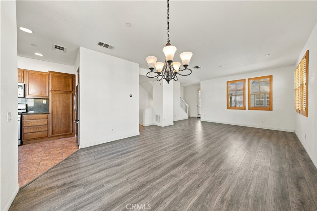 6979 Vining Street Property Photo 7
