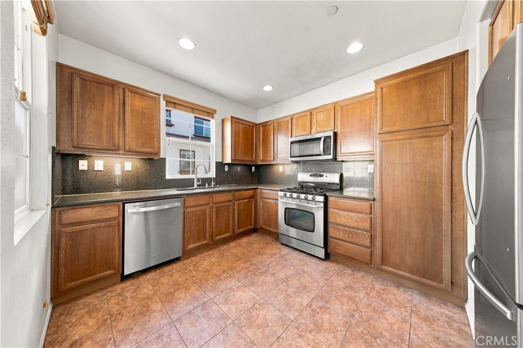 6979 Vining Street Property Photo 9