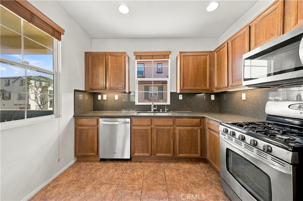 6979 Vining Street Property Photo 10