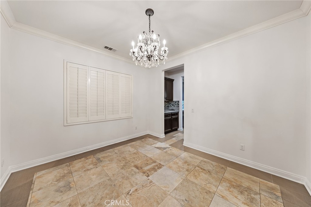 13925 Barnett Property Photo 13