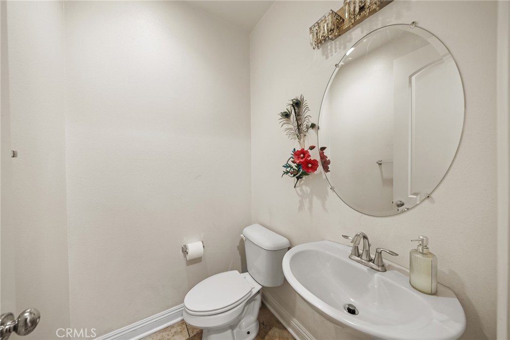 13925 Barnett Property Photo 35