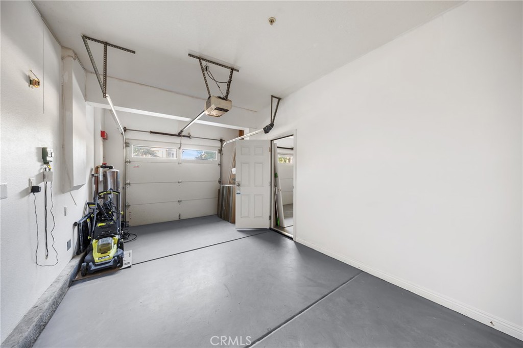13925 Barnett Property Photo 36