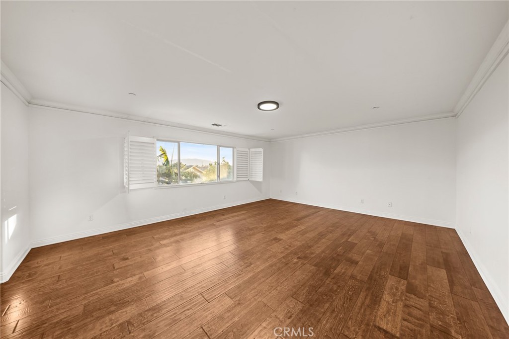 13925 Barnett Property Photo 44
