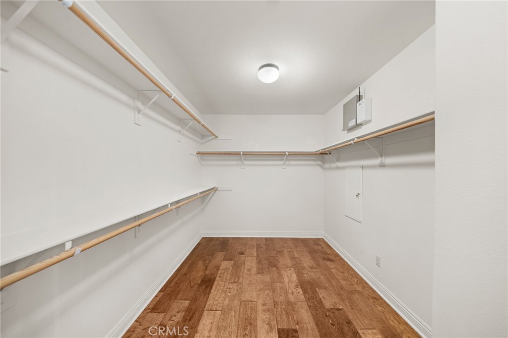 13925 Barnett Property Photo 49
