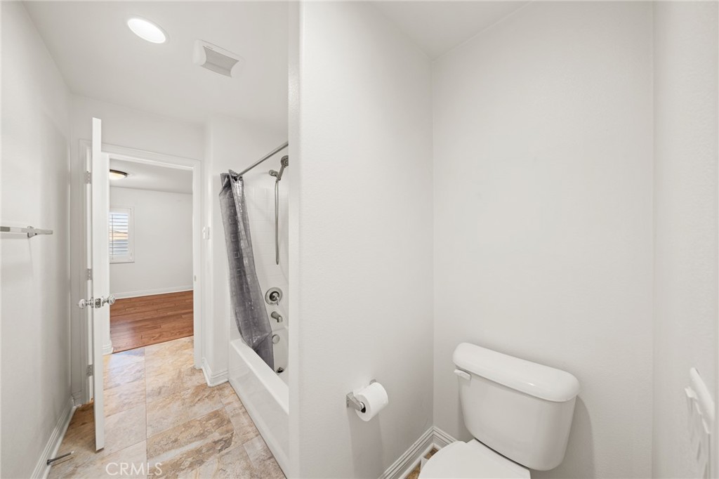 13925 Barnett Property Photo 62