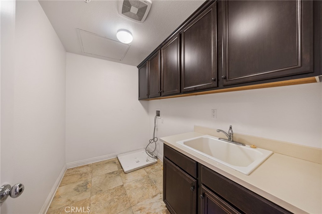 13925 Barnett Property Photo 68