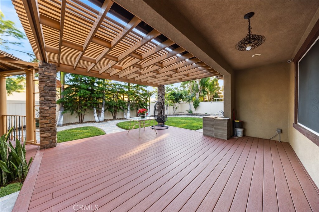 13925 Barnett Property Photo 71