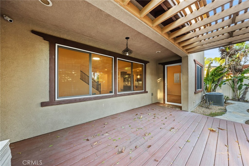 13925 Barnett Property Photo 72