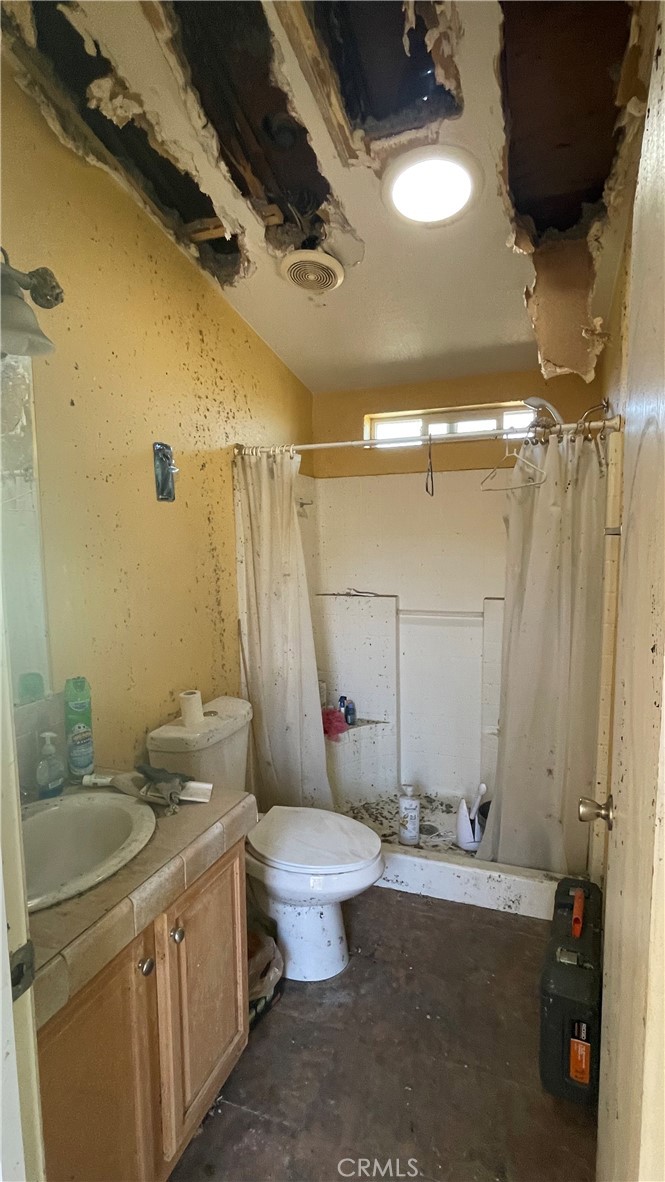52127 Martindale Property Photo 9