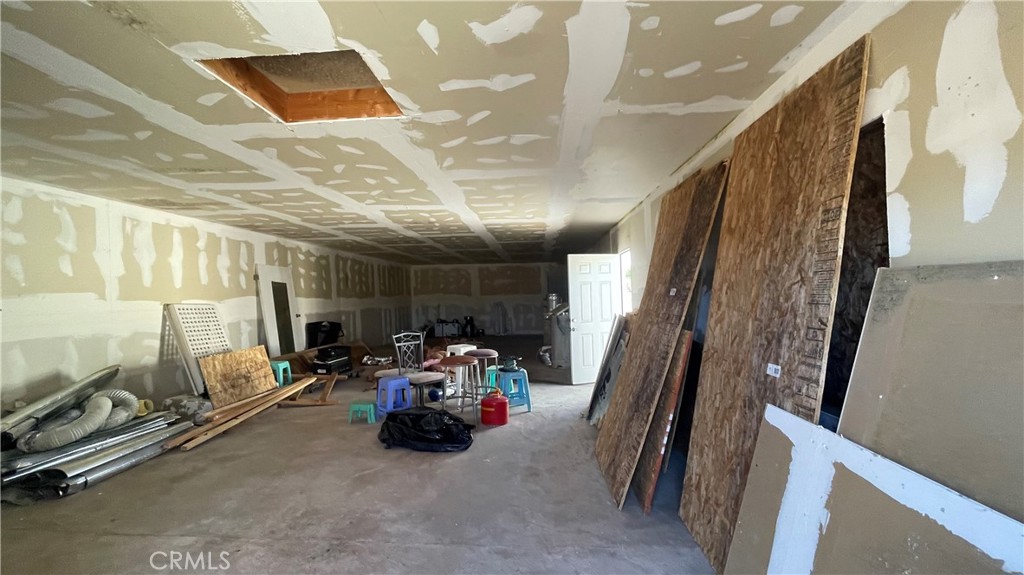 52127 Martindale Property Photo 15
