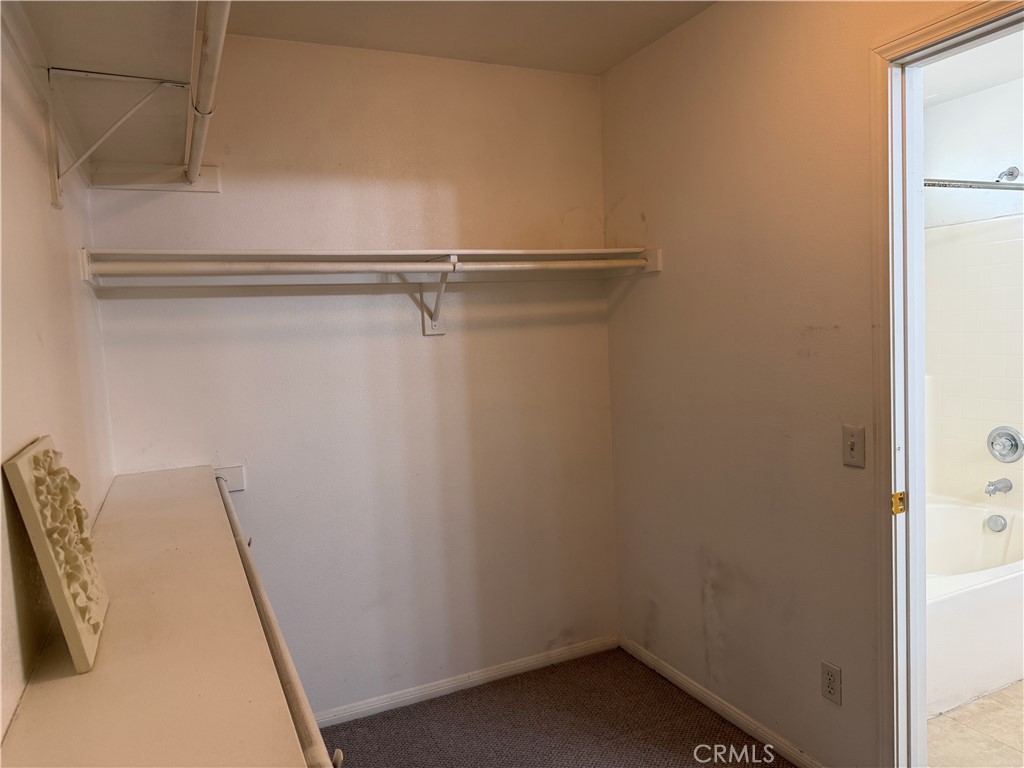 4237 Walnut Property Photo 34