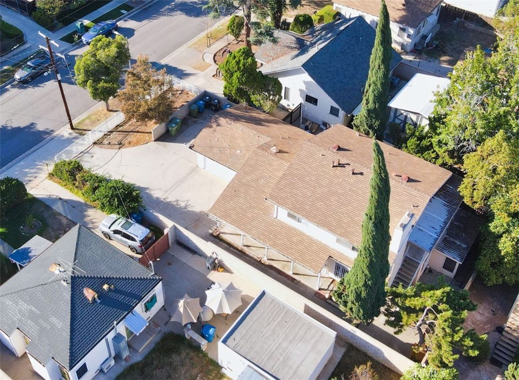 1000 Edith Property Photo 1