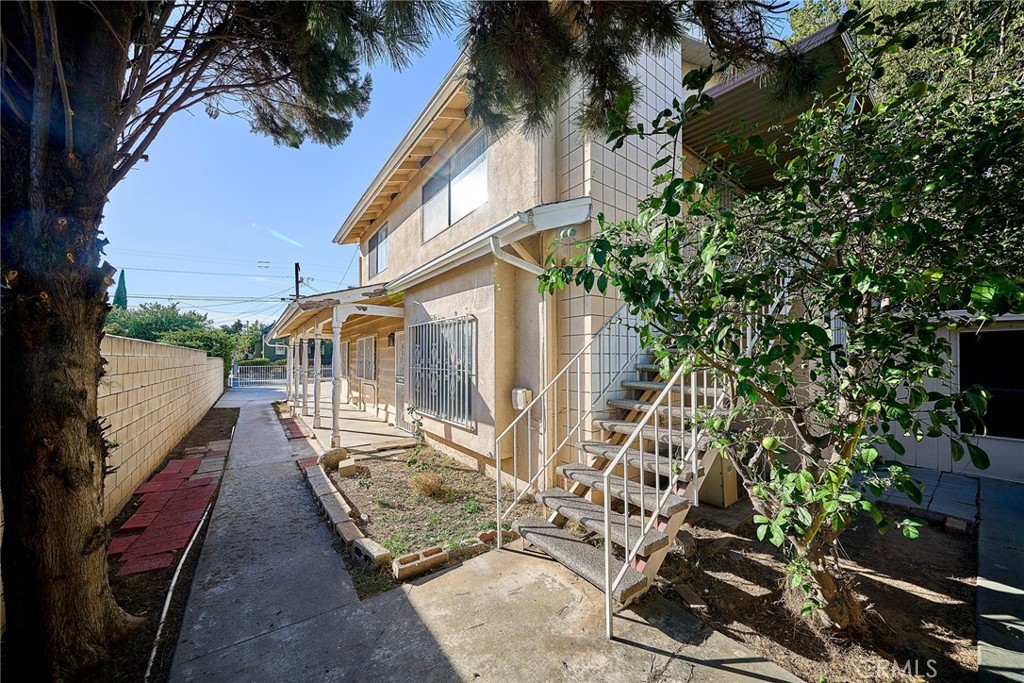 1000 Edith Property Photo 7