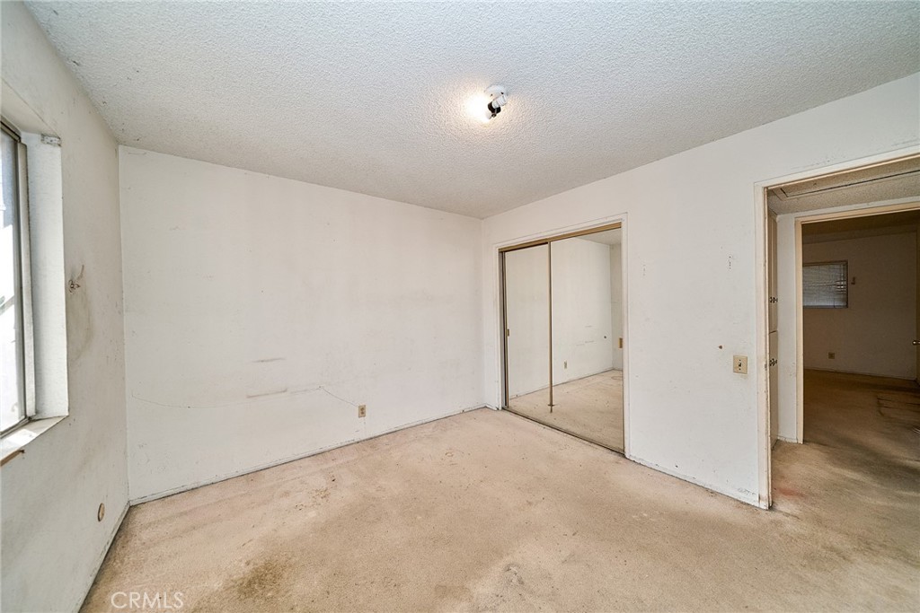 1000 Edith Property Photo 23