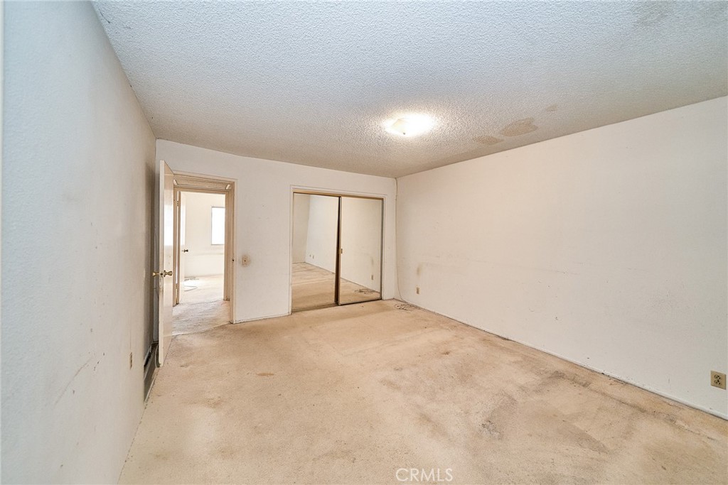 1000 Edith Property Photo 25