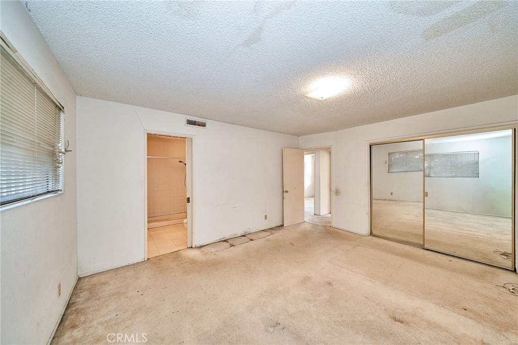 1000 Edith Property Photo 26