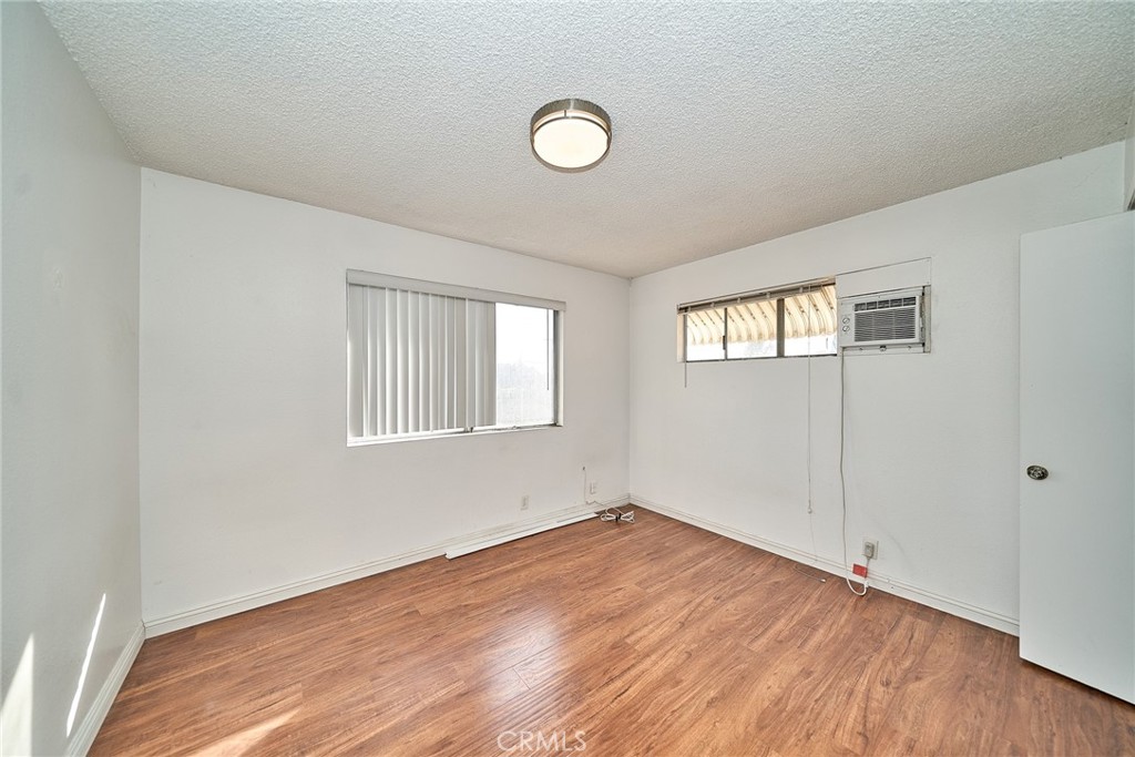 1000 Edith Property Photo 38