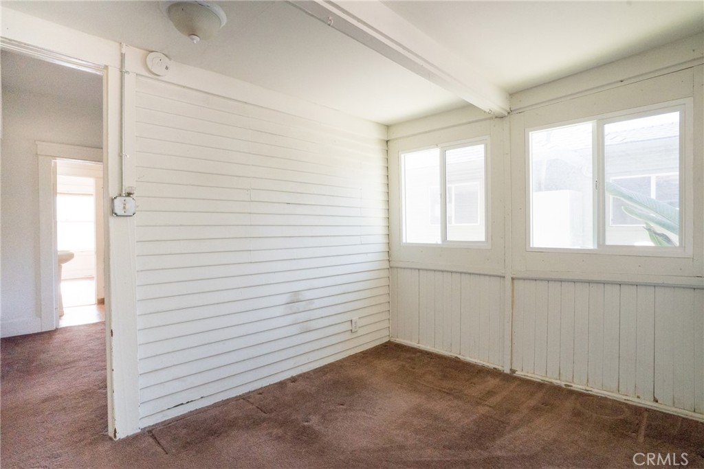 5049 Meridian Property Photo 6
