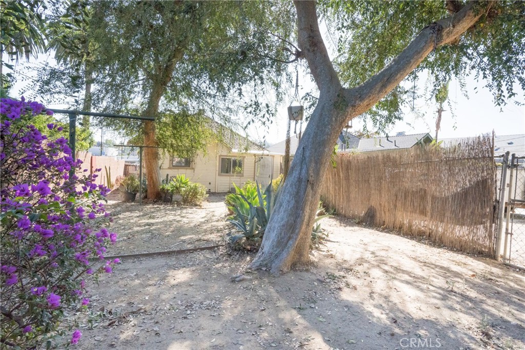 5049 Meridian Property Photo 11