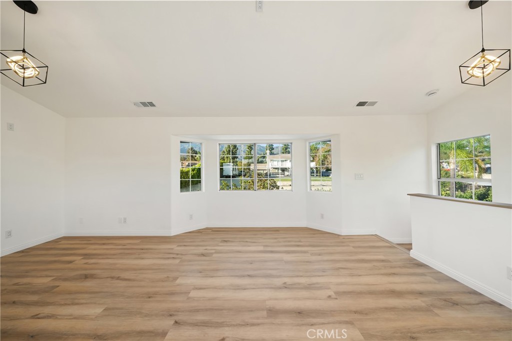 12982 Arapaho Property Photo 19