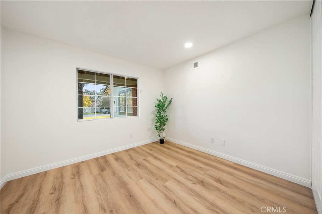 12982 Arapaho Property Photo 24