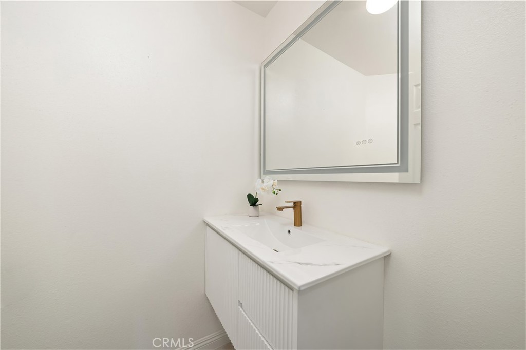 12982 Arapaho Property Photo 39