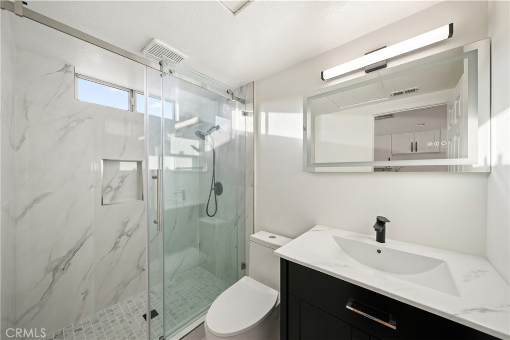 12982 Arapaho Property Photo 44