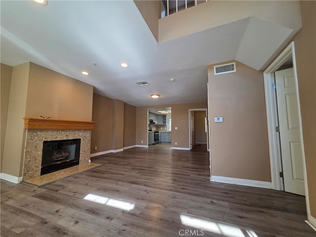 30 N Almansor Street D Property Photo 4