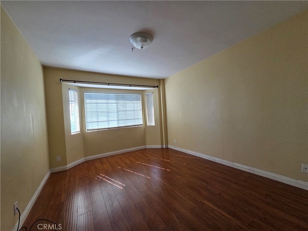 30 N Almansor Street D Property Photo 16