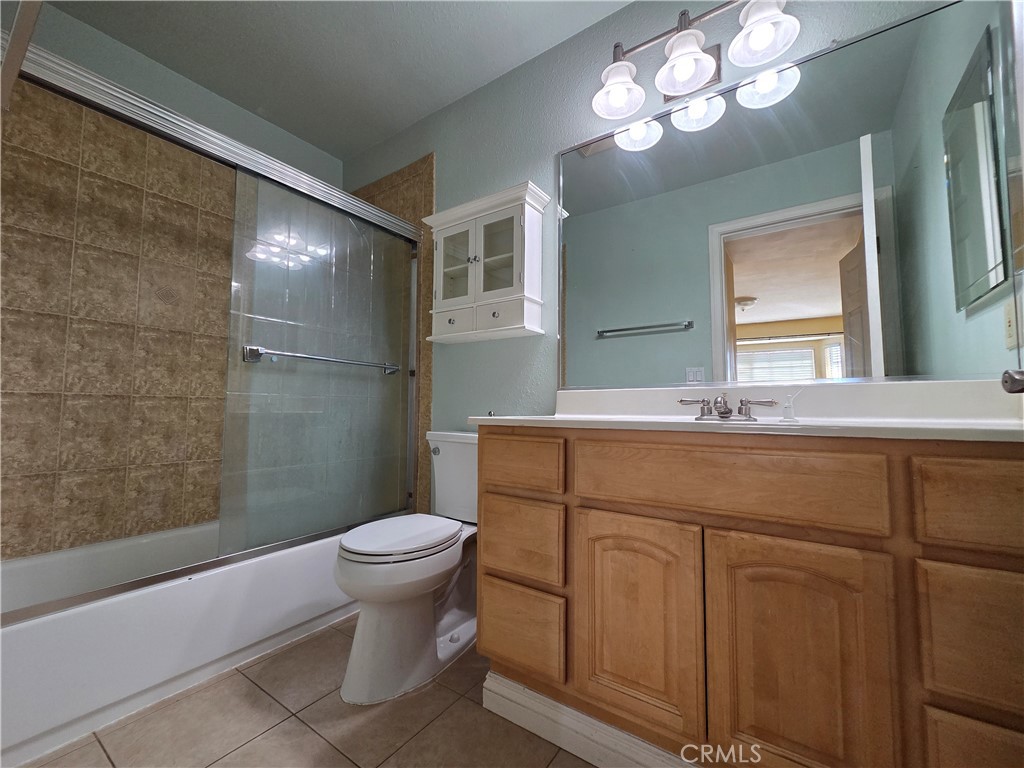 30 N Almansor Street D Property Photo 17