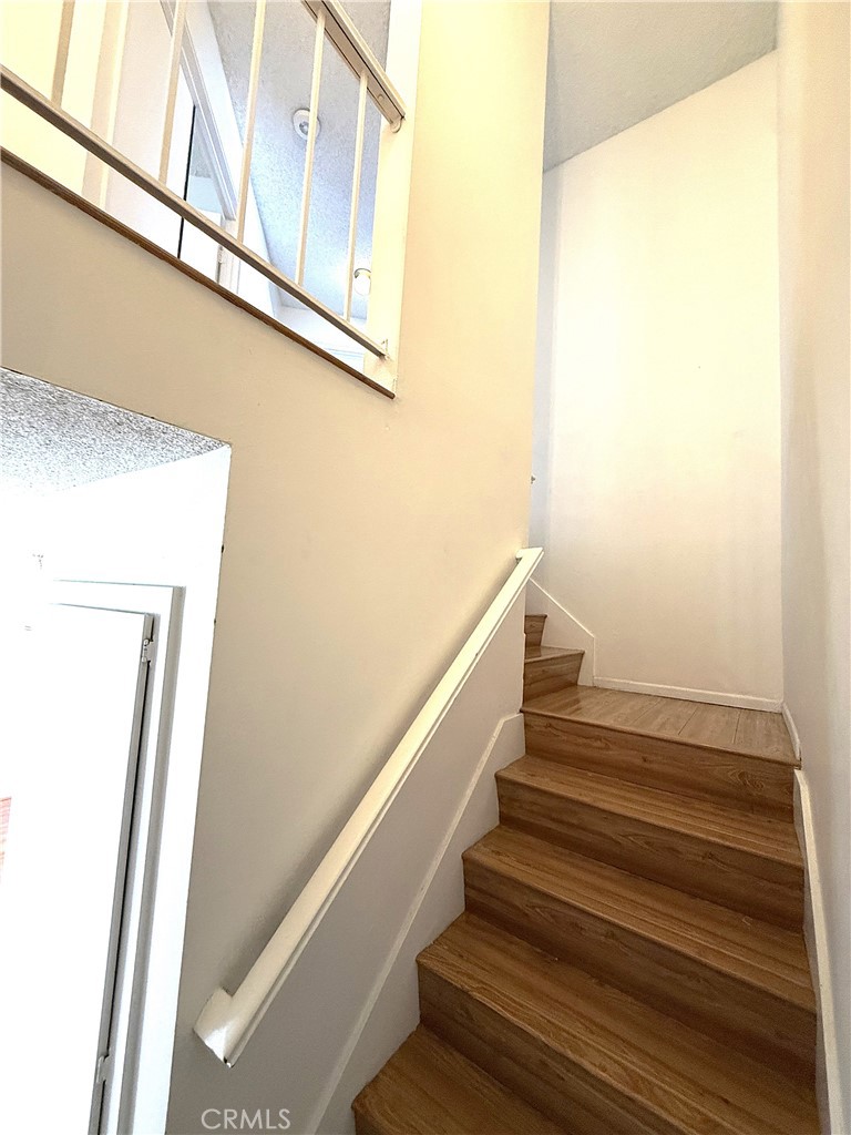 59 Fox Holw 36 Property Photo 21