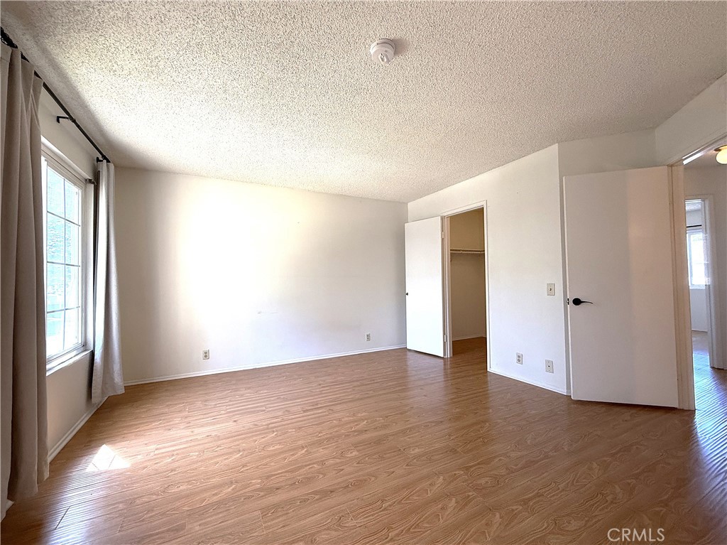 59 Fox Holw 36 Property Photo 24