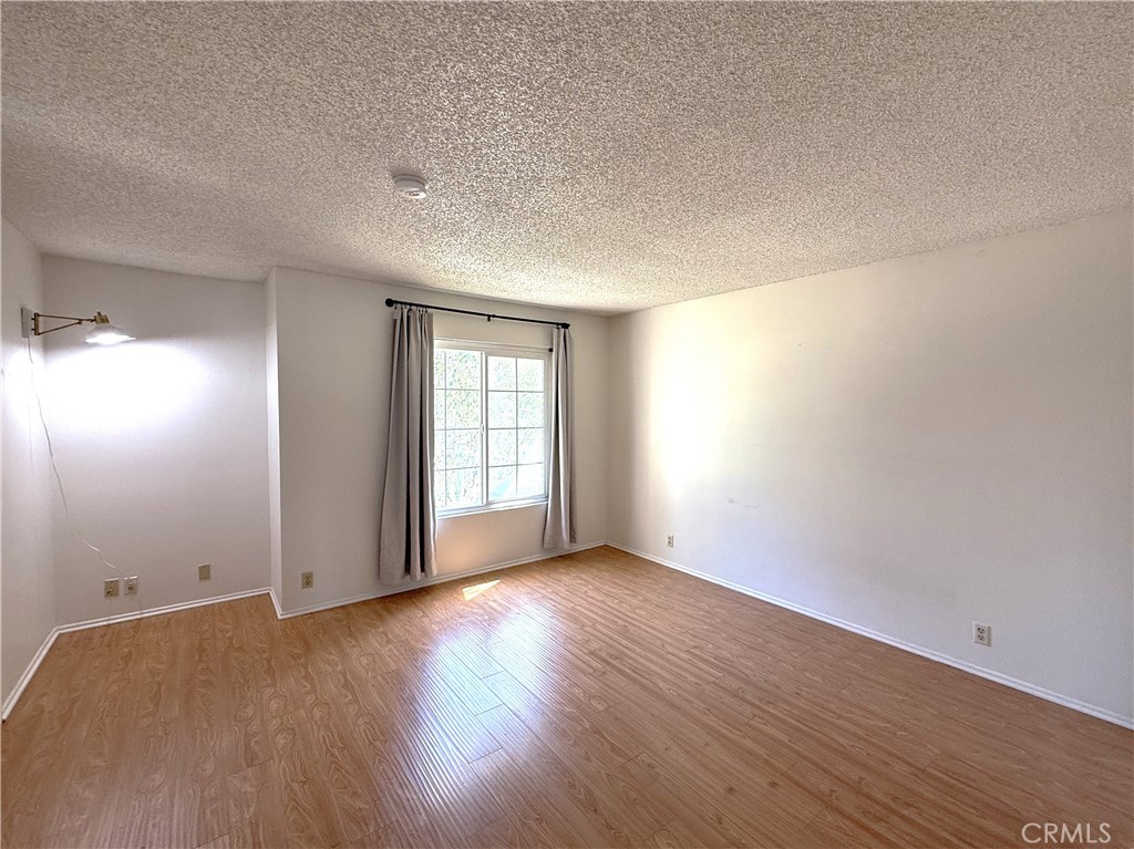 59 Fox Holw 36 Property Photo 26
