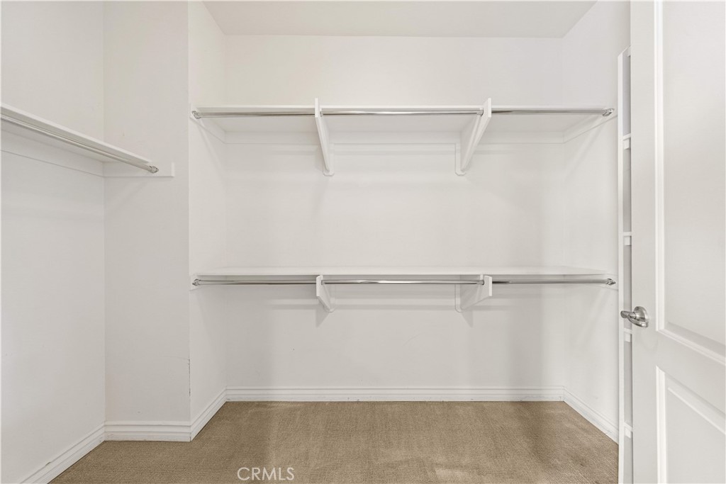 921 Fairview Avenue B Property Photo 15