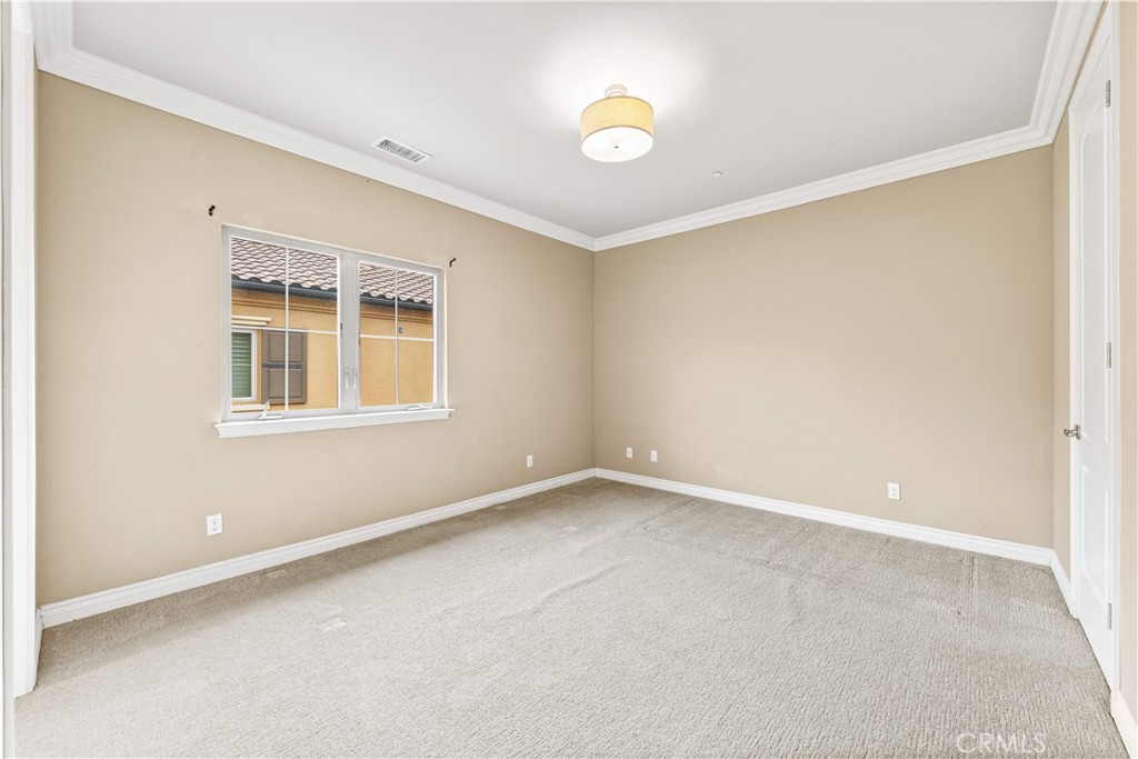 921 Fairview Avenue B Property Photo 16