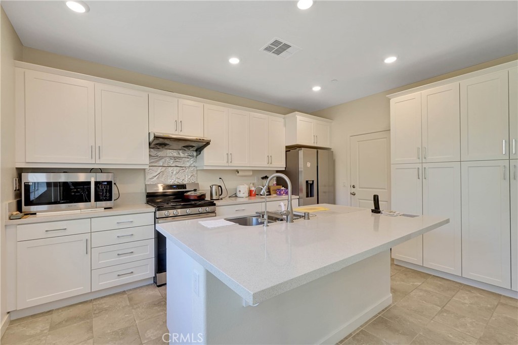 908 Werly Property Photo 6