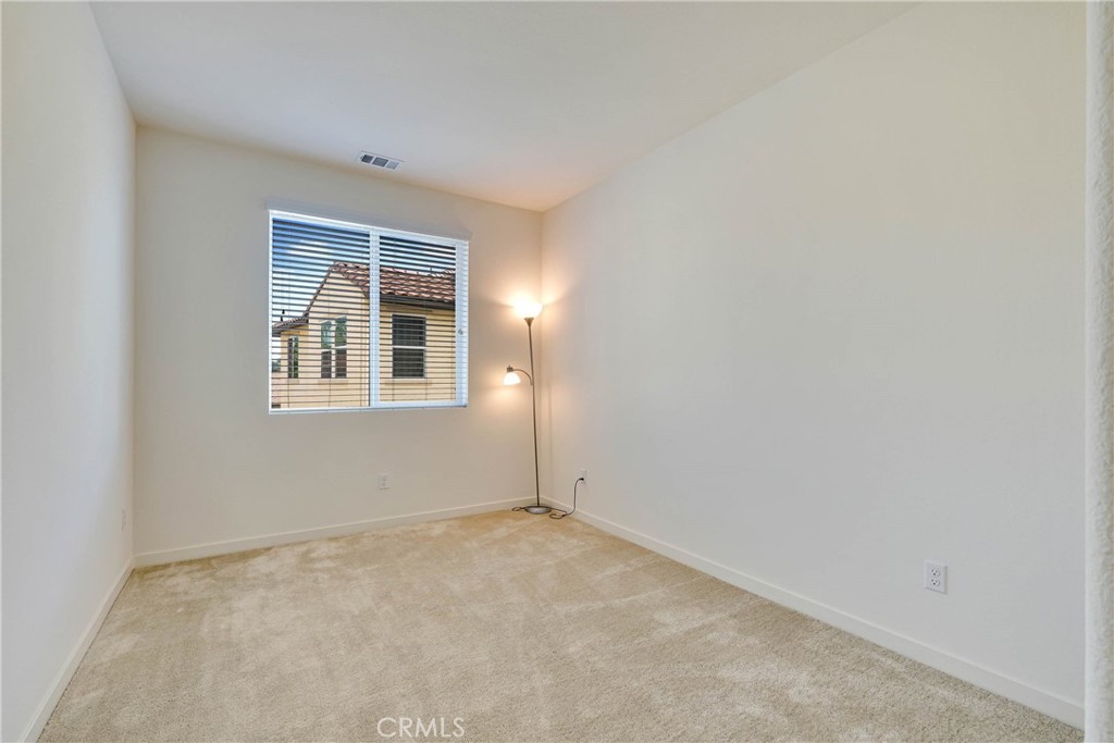 908 Werly Property Photo 17