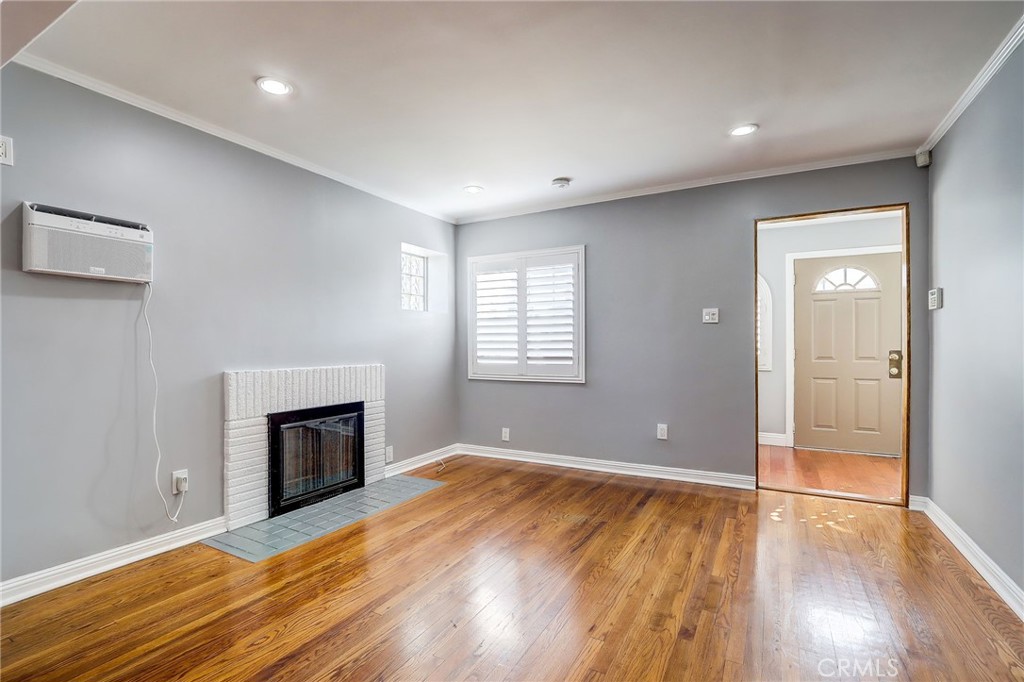 1567 Fair Park Avenue Property Photo 4