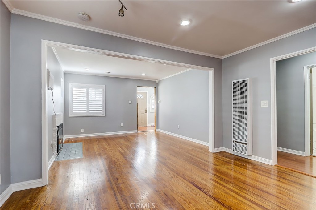 1567 Fair Park Avenue Property Photo 5