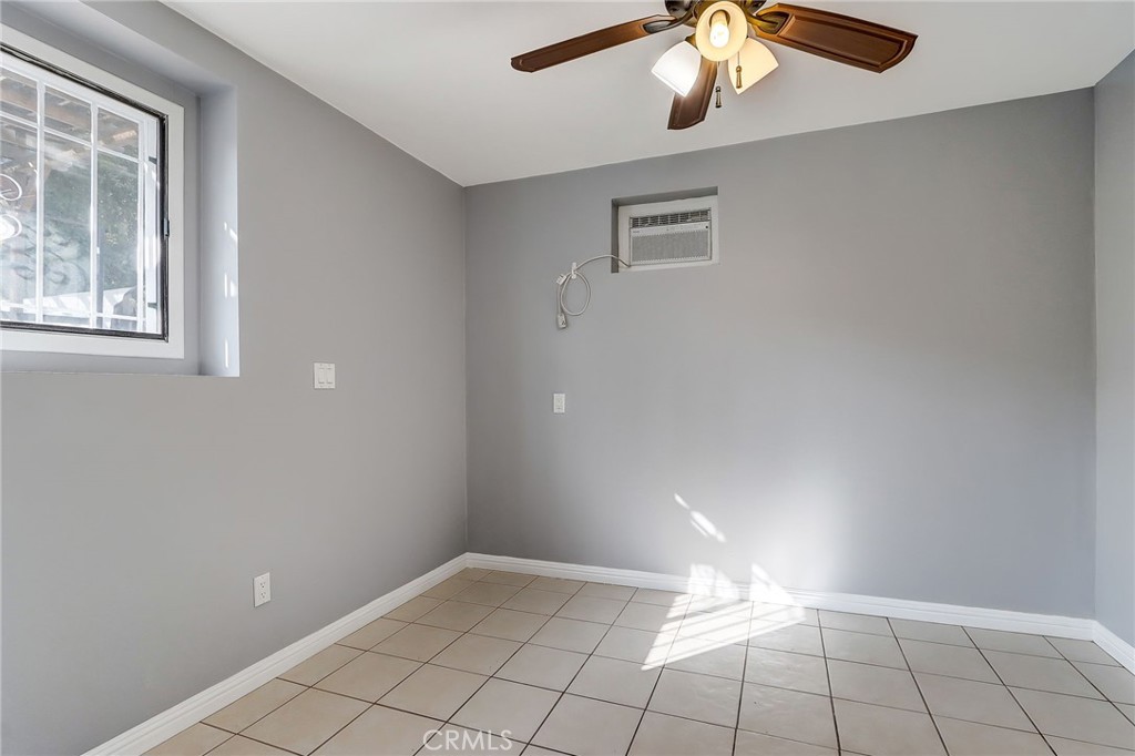 1567 Fair Park Avenue Property Photo 19