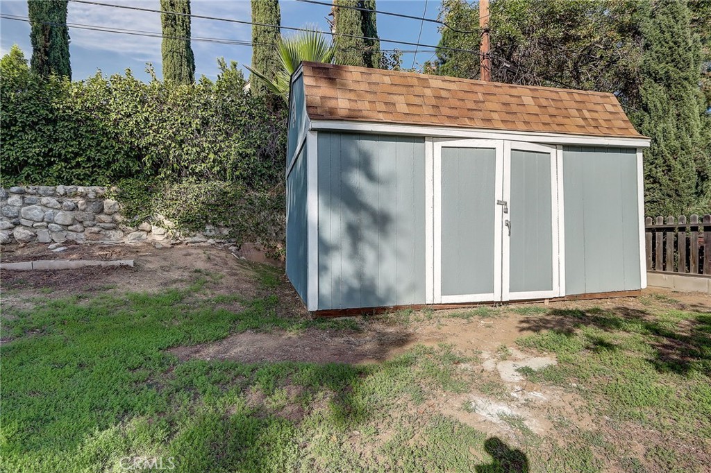 1567 Fair Park Avenue Property Photo 24