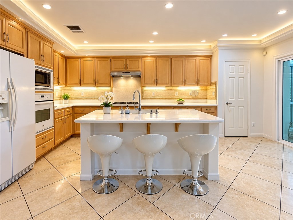 12992 Thornbury Property Photo 6