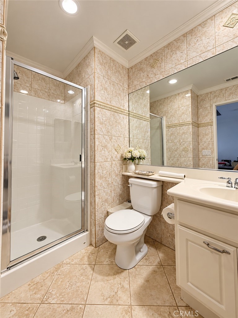 12992 Thornbury Property Photo 16