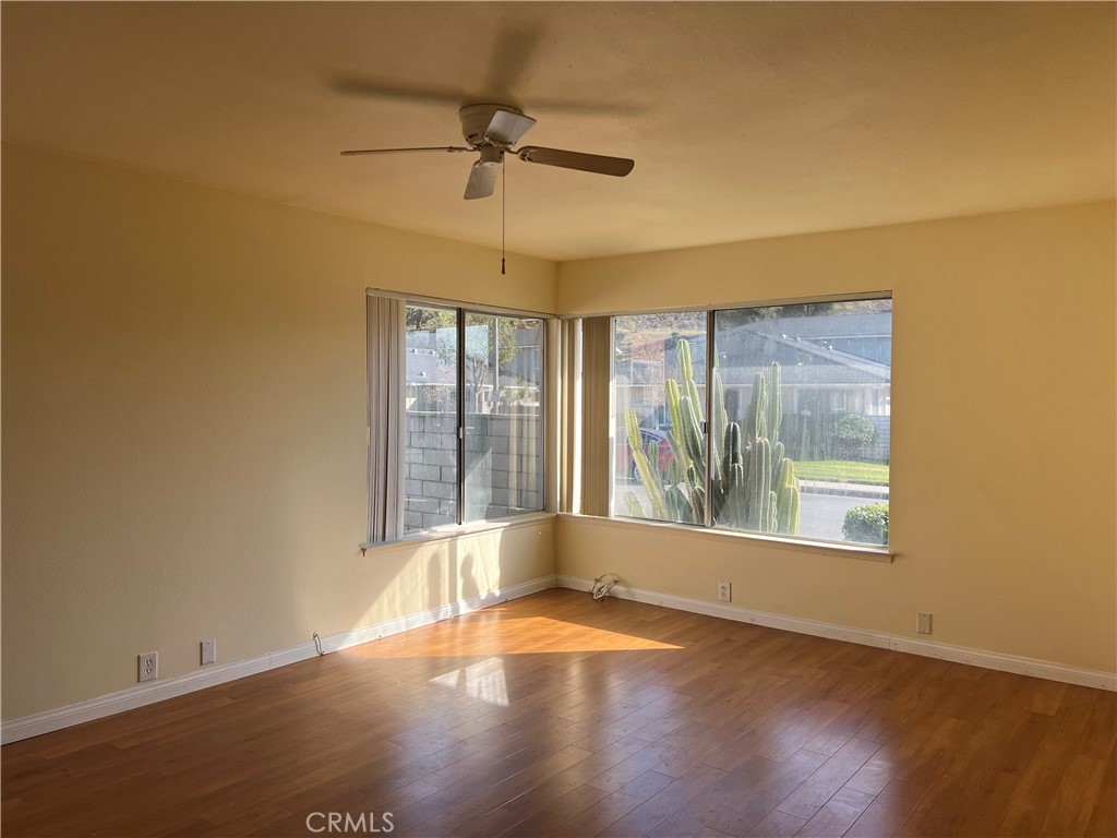 1329 Parkside Drive Property Photo 2