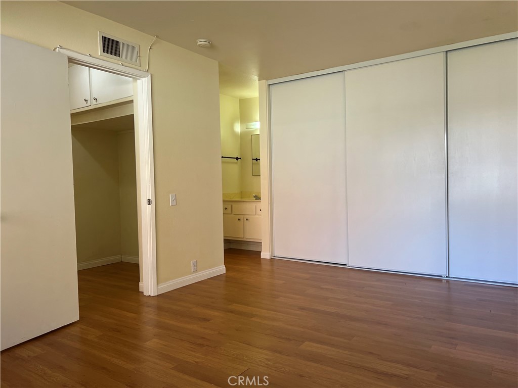1329 Parkside Drive Property Photo 6