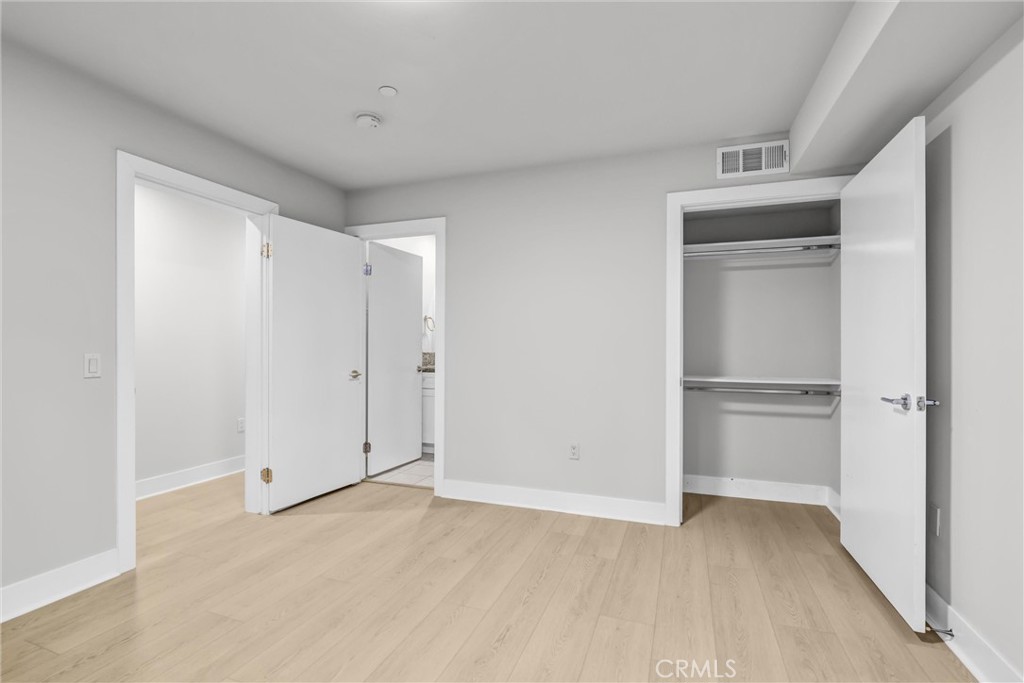 8455 Tweedy Lane Property Photo 8