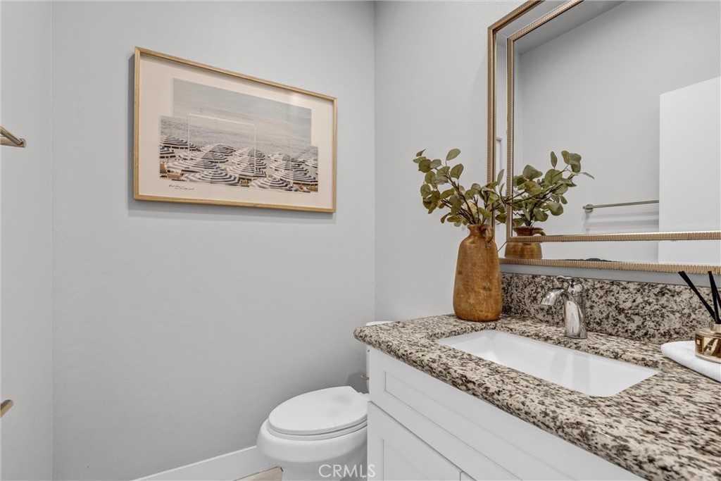 8455 Tweedy Lane Property Photo 10