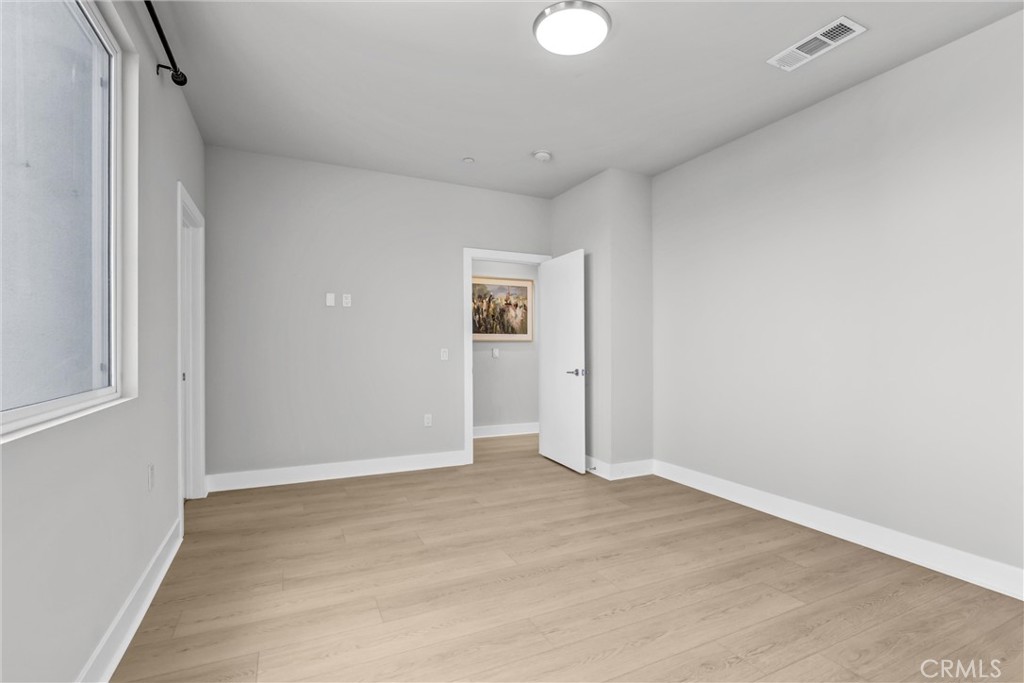8455 Tweedy Lane Property Photo 23