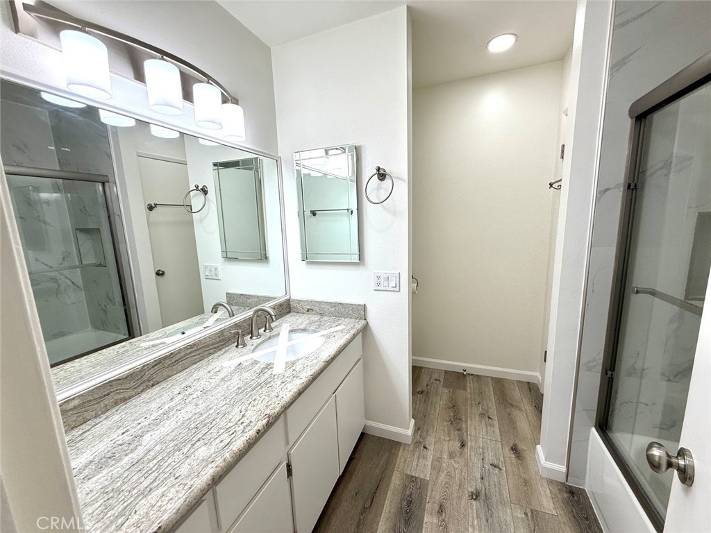 5572 Temple City Property Photo 18