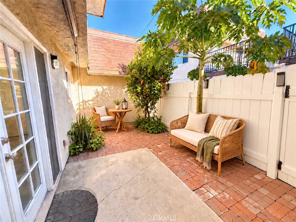 5572 Temple City Property Photo 22